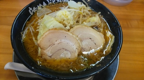 「嵐げんこつらあめんブラックモンスター」@らあめん花月嵐 成増店の写真