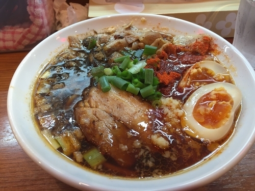 「辛口炙り肉そば『醤油』」@辛口炙り肉ソバ ひるドラ 鶴橋店の写真