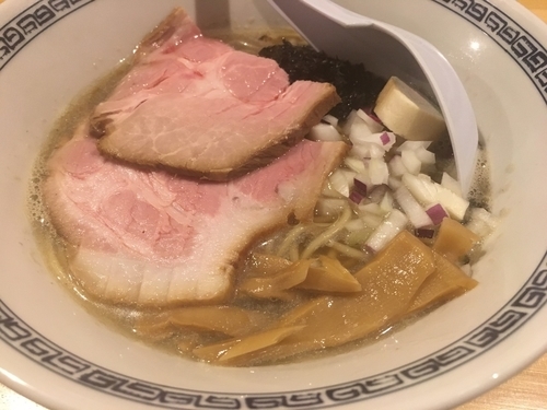 「にぼしそば」@麺屋 弥栄の写真