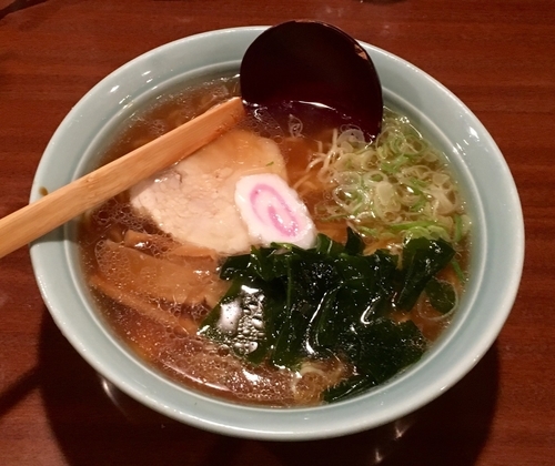 「醤油ラーメン 640円」@蕎麦 源の写真