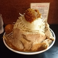 ラーメンかつお+小ブタ+味付玉子