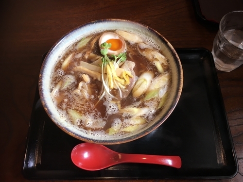 「鴨ラーメン 大盛り」@麺や 琥張玖 KOHAKU 厚別店の写真