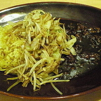 ビーフ野菜炒めカレー　１０００円