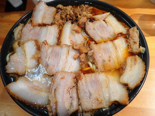 「激辛チャーシューメン 激辛 中 麺硬め 小ライス」@北大塚ラーメンの写真