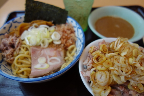 「ハーフ油そばセット830円」@兎に角 another leafの写真