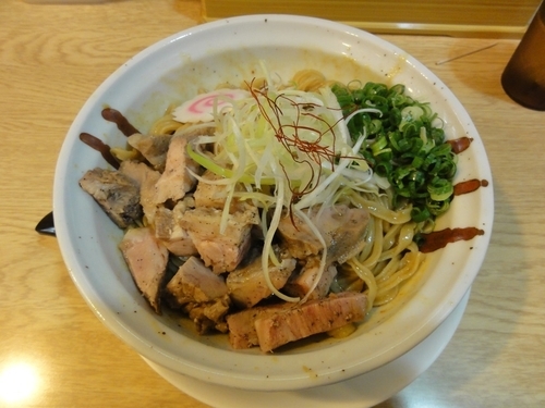 「カレーまぜそば」@らーめん 香澄 中崎町店の写真