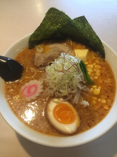 「とくみそバター８００円」@らーめん岡崎 鶴ヶ島店の写真