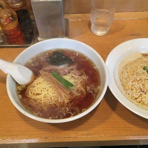 「半炒飯＆ラーメン」@東京ラーメン たいよう軒の写真
