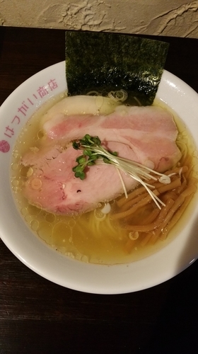 「しおそば」@中華そば専門 はつがい商店の写真