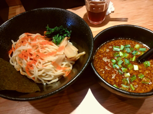 「痺辛味噌つけ麺980円→680円（クーポン使用）」@らぁ麺屋 つなぎの写真