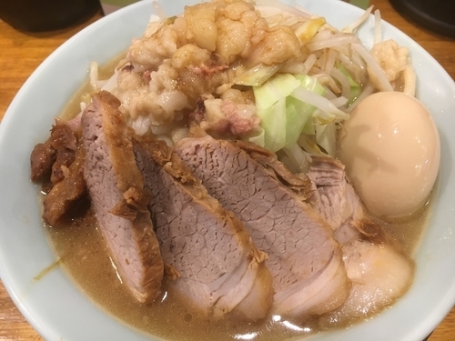 「チャーシューメン【780円】麺半分煮卵サービス」@ラーメン盛太郎の写真