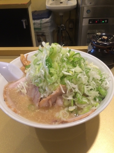 「しょうゆラーメン⓪」@超ごってり麺 ごっつ 新小岩店の写真