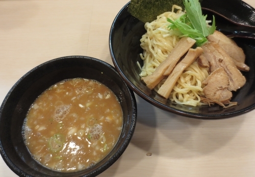 「鶏豚骨魚介つけ麺（大盛り）790円」@ラーメン長山 池袋店の写真