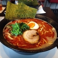 ピリ辛赤味噌ラーメン（大盛り）780円＋200円