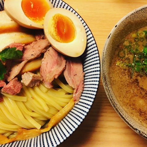 「ラム豚骨つけめん塩スパイスの全部のせとラム肉丼」@自家製麺 MENSHO TOKYOの写真
