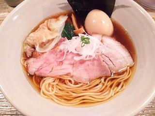 「特製醤油らあめん」@Homemade Ramen 麦苗の写真