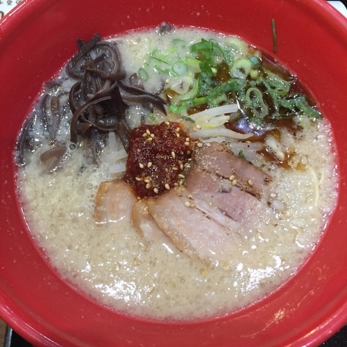 「赤丸とんこつ ￥830」@RAMEN EXPRESS 博多一風堂 三井アウトレットモール入間店の写真