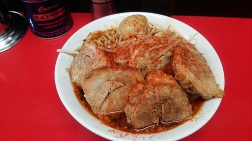 「辛ラーメン+小豚950円。」@びんびん豚の写真