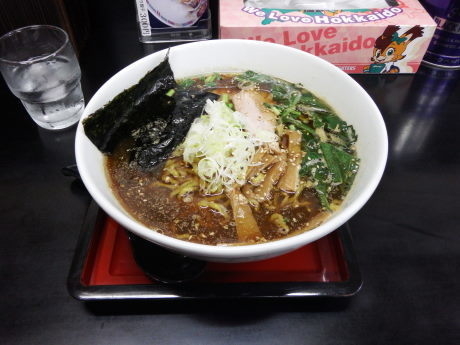 「とんこつ正油らーめん」@拉麺専門店 北龍の写真