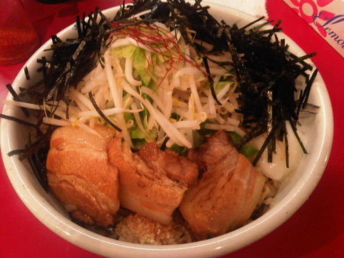 「526正油 ニンニク」@らーめん こじろう 526の写真