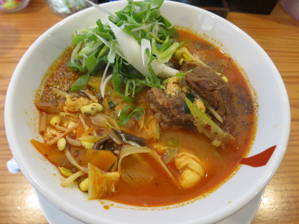 牛カルビラーメン