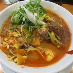 牛カルビラーメン