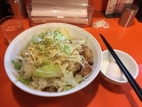 「油そば ミックス    ¥860、¥30」@ちばからの写真