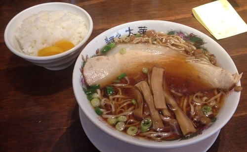 「中華そば＋ご飯並(700円＋150円)」@麺や 太華の写真