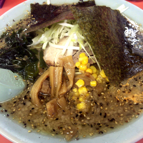 「みそラーメン（カタメ・コッテリ）600円」@ラーメンショップ 尾島店の写真