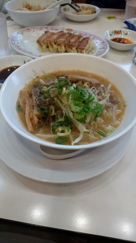 「王将ラーメン ジャストサイズ 324円+のり」@餃子の王将 アリオ川口レストラン店の写真