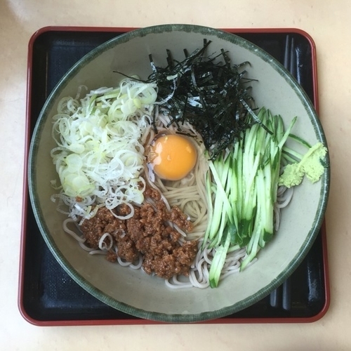 「鶏そぼろの和風まぜそば ￥480」@名代 箱根そば 成城学園前店の写真