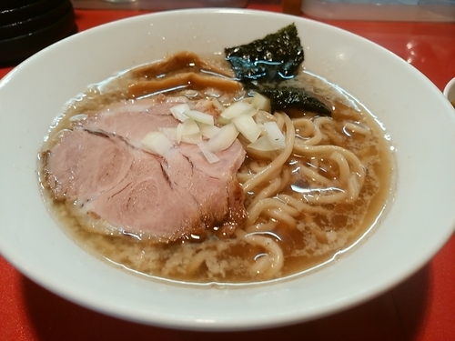 「背脂醤油ラーメン(並盛・150g)550円」@麺屋しのはら 三日月食堂の写真