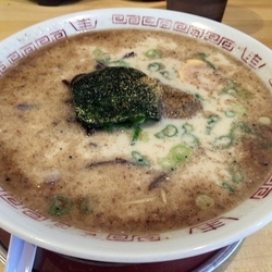 哲麺ラーメン塩（６５０円）