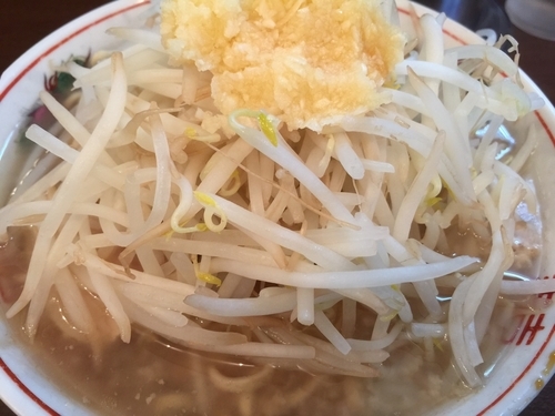 「ラーメン小＋ニンニク」@ラーメンこじろう 526 武蔵小杉店の写真