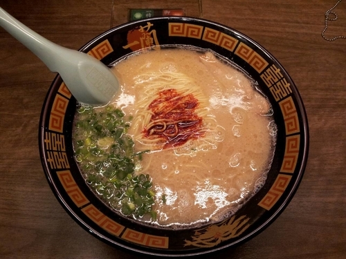 「ラーメン」@一蘭 横浜桜木町店の写真