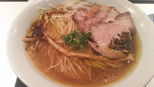 「煮豚そば（醤油）」@SOBAHOUSE金色不如帰の写真