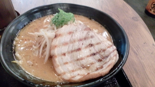 「百年味噌ラーメン（810円）」@マルキン本舗 渋谷店の写真