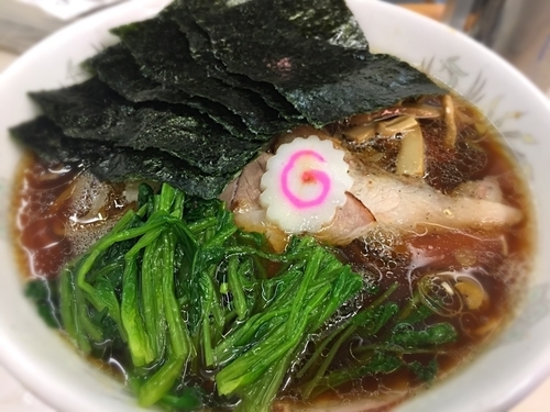 「ラーメン大＋ほうれん草50＋海苔50」@青島食堂 秋葉原店の写真