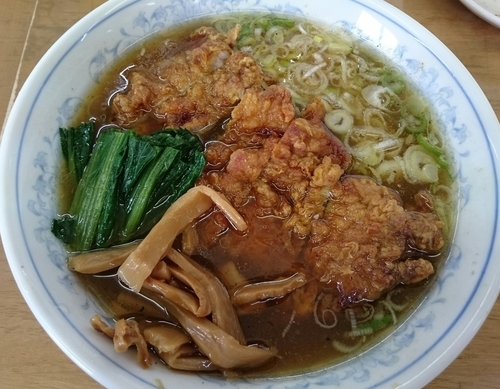 「【菊月の一杯】丸鶏スープにて イベリコパーコー麺」@MENYA 食い味の道有楽の写真