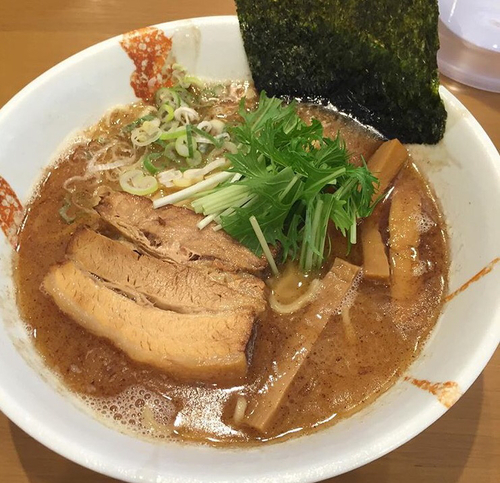 「らーめん」@麺処つむじの写真