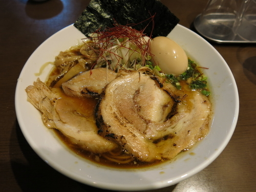 「特製石巻らーめん 黒：950円」@麺屋 竜樹の写真