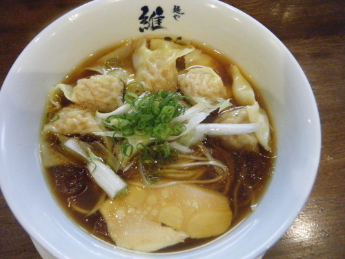 「ワンタン麺900円」@麺や維新の写真