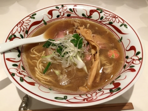 「煮干ししょう油」@ふるめんの写真