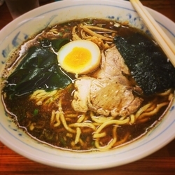 濃口しょう油らーめん