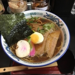 昔風醤油ラーメン。
