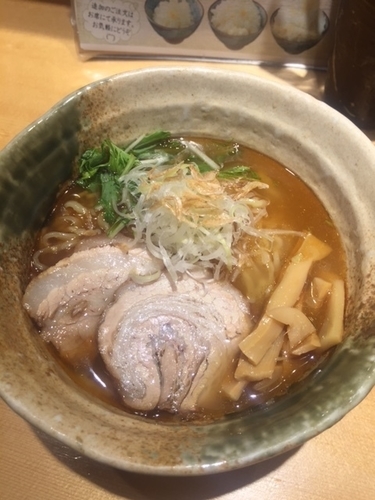 「焼あご塩らー麺　800円」@焼きあご塩らー麺 たかはし 新宿本店の写真