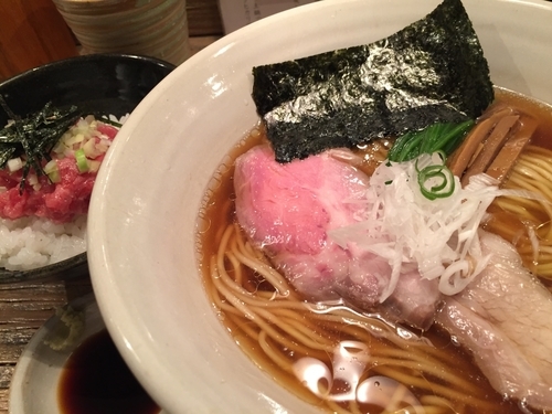 「醤油らあめん 770円 実家の魚飯 380円」@Homemade Ramen 麦苗の写真
