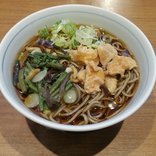 「とり肉山菜そば」@川村屋の写真