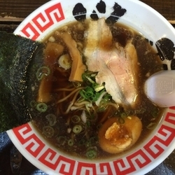 バリバリ醤油らーめん