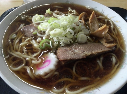 「中華そば（５５０円）」@や婦゛楚者゛の写真